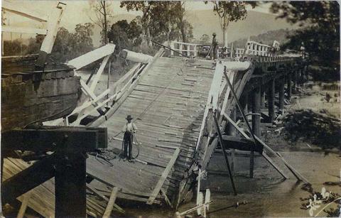 Damaged bridge near Alexandra, 1912