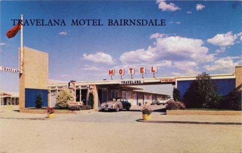 Travelana Motel right on the highway and in the town - Bairnsdale