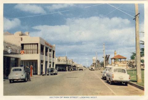 Section of Main Street, Looking West, Bairnsdale