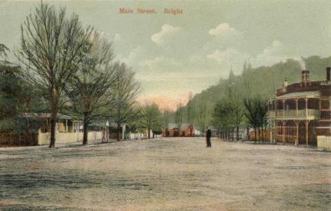 Main Street, Bright