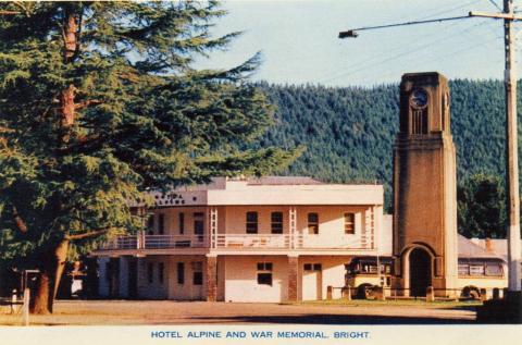 Hotel Alpine and War Memorial, Bright