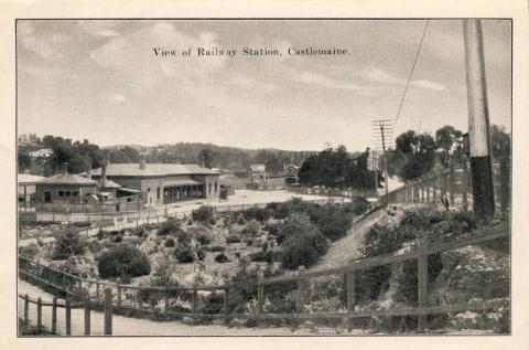 View of Railway Station, Castlemaine, 1915