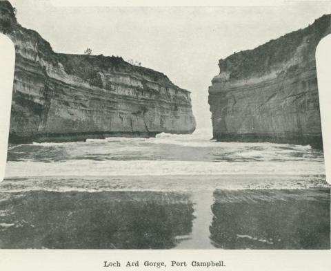 Loch Ard Gorge, Port Campbell, 1918