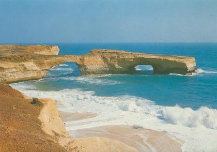 London Bridge, part of the rugged coastline near Port Campbell along the Great Ocean Road