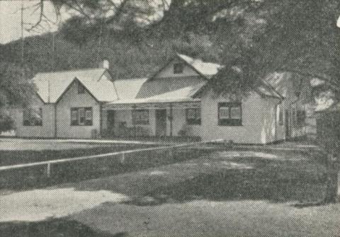 Tyrone Guest House, Buxton, 1950