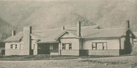 Snowline Hotel, Harrietville, 1947-48