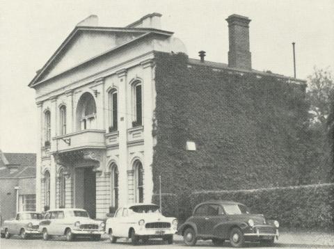 Kew Town Hall, 1960