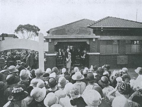 Opening of Thornbury Baby Health Centre, 1927