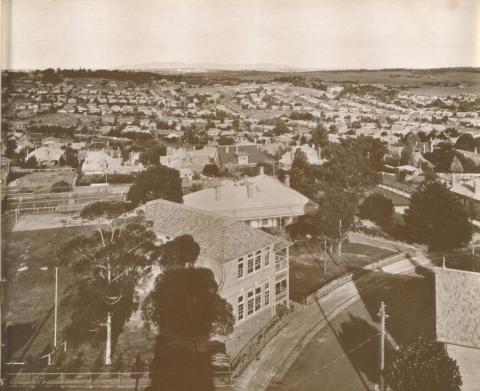 Ivanhoe, as seen from the clock tower of the new Town Hall, 1937