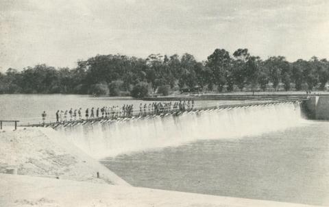 Weir at Torrumbarry, 1950