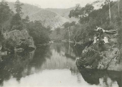 Thomson River, Walhalla, c1910