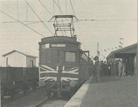 First Electric train at Glen Waverley, 1930