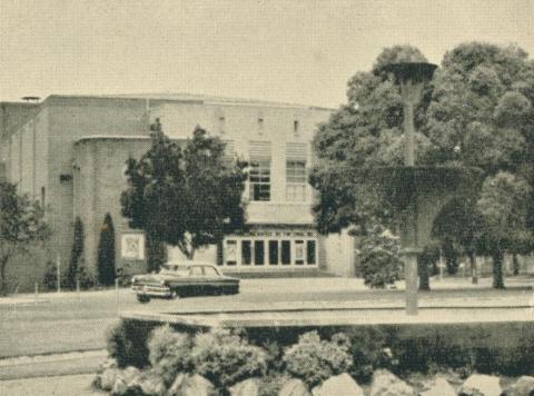 Yallourn Theatre, 1961