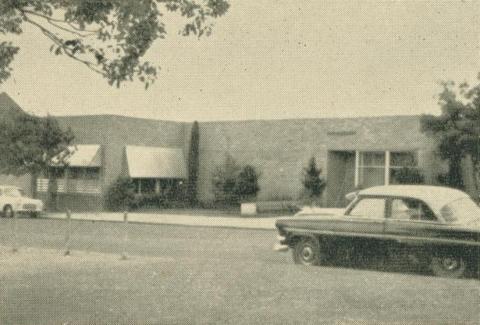 Yallourn Public Library, 1961