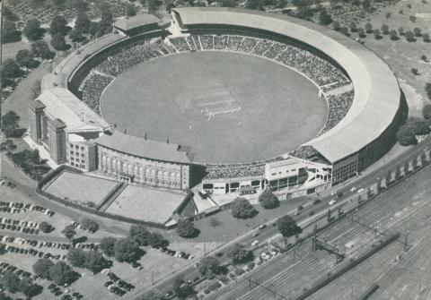 Melbourne Cricket Ground, c1952