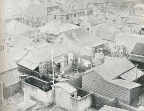 Slum pocket at South Melbourne, density 49 houses to the acre, 1942