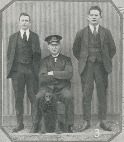 Station master McMasters and his staff at Charlton, 1927