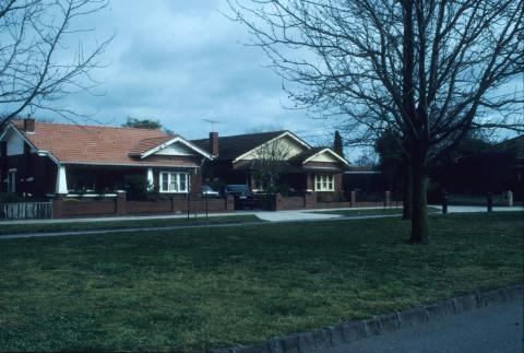 Malvern East, 1997