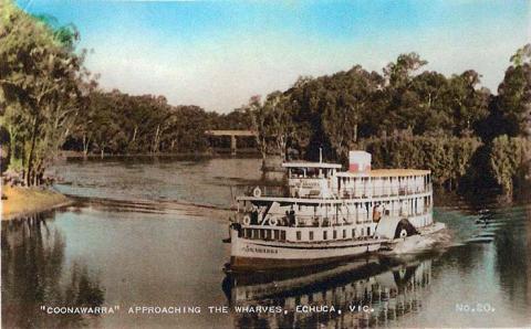 PS Coonawarra approaching the wharves, Echuca, c1950