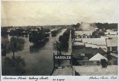 Horsham flood looking south, 1909