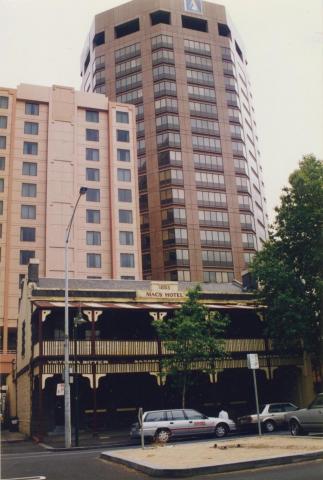 Macs Hotel, Franklin Street, Melbourne, 1998