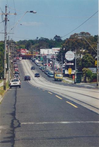 Hartwell, looking east, Camberwell Road, 1999