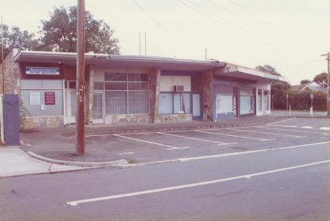 Corner of Tivey and Hilda streets, Balwyn, 1999