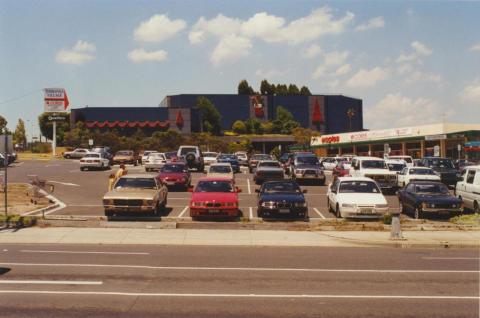 Tooronga Village shopping centre, Tooronga, 2000