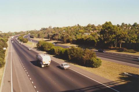 Monash Freeway, 2000