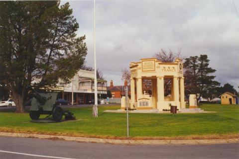 Avoca Soldiers Memorial, 2000