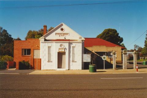 Bealiba Library Community Hall War Memorial, 2000