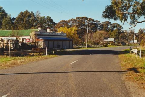 Mount Moliagul Hotel, 2000