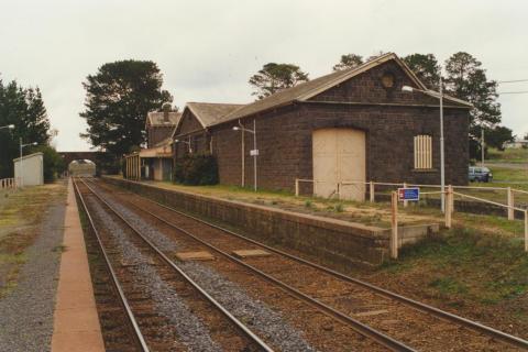 Malmsbury Railway Station, 2000