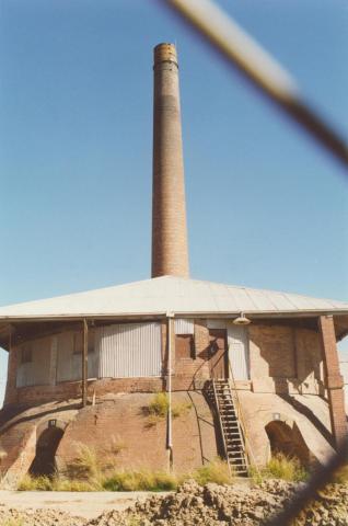 Hoffmans 72-106 Dawson Street, Brunswick, 2000