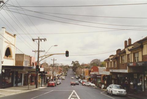 Lower Heidelberg Road, Ivanhoe East, 2000