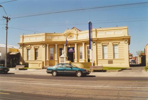 Northcote RSL, High Street, 2000