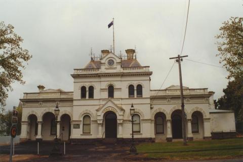 Clunes Borough offices, 2000