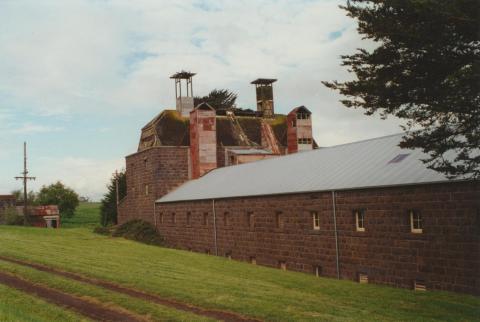 Dunnstown, former distillery and Spring water factory, 2000