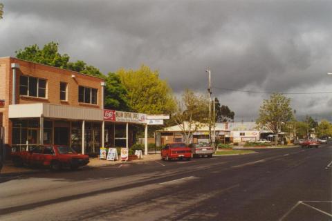 Ballan, 2000