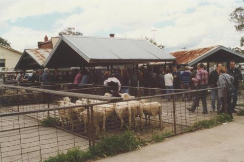 Mernda market, 2000