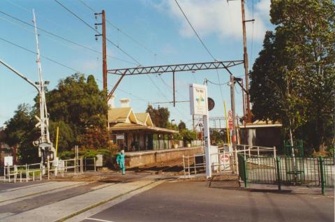 Highett Railway Station, 2000