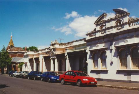 Nathan Terrace, Shields Street, Flemington, 2000