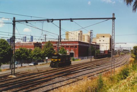 Kensington, from Eastwood Street, 2000