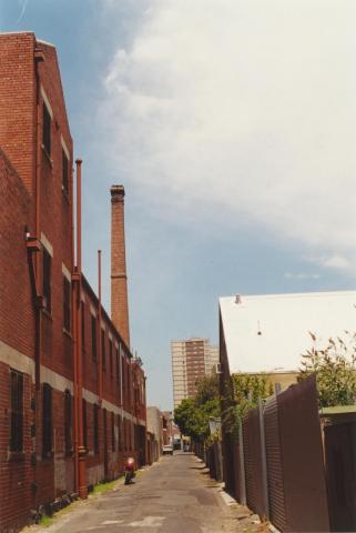 Little Lithgow Street, Abbotsford, looking south to Richmond high-rise flat, 2001