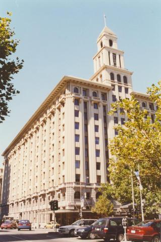 T & G building from Russell Street, Melbourne, 2001