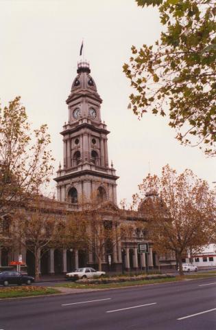 Collingwood Town Hall, 2001