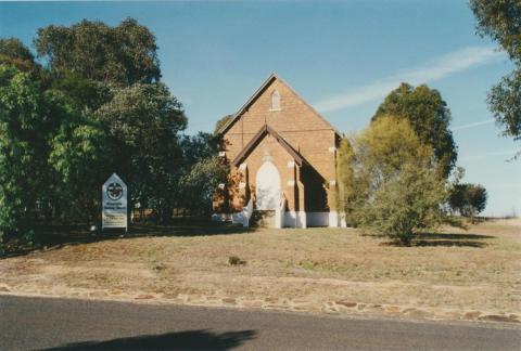 Tungamah Uniting Church, 2002