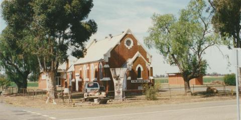 Pine Lodge Uniting Church, 2002