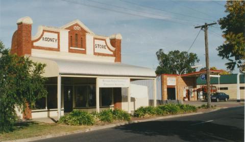 Rodney Store, Merrigum, 2002