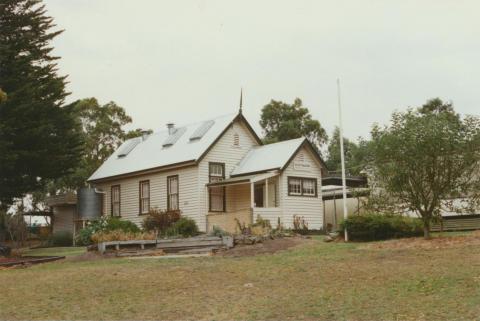 Scotsburn school from oval, 2002